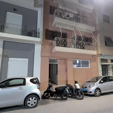 Intimate Escape Apartment