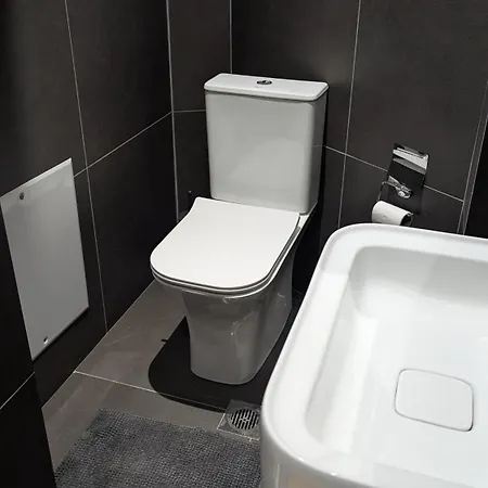 Intimate Escape * Patras